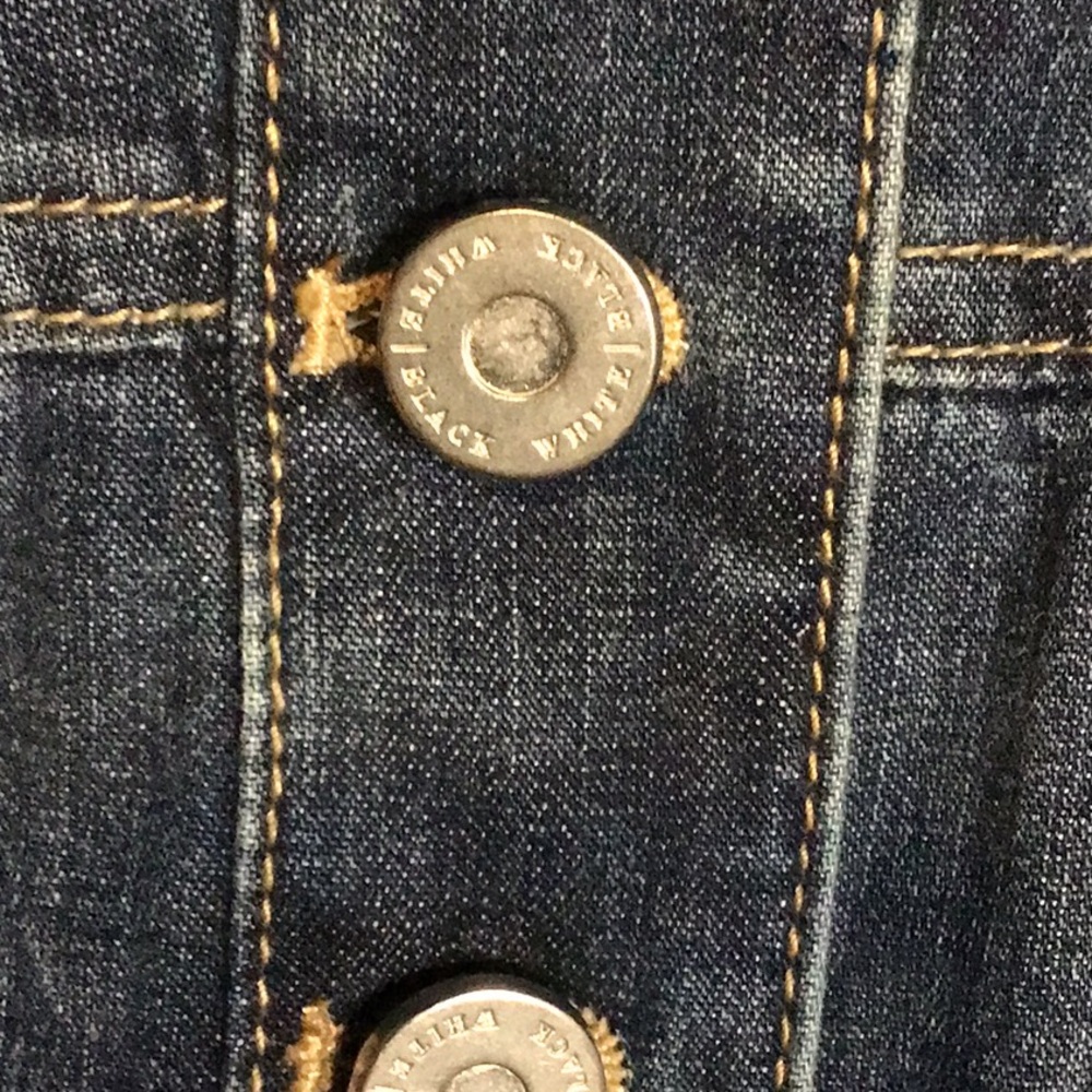 White House Black Market Stylish Denim Jacket with Button Detail Size 10 - Picture 4 of 6